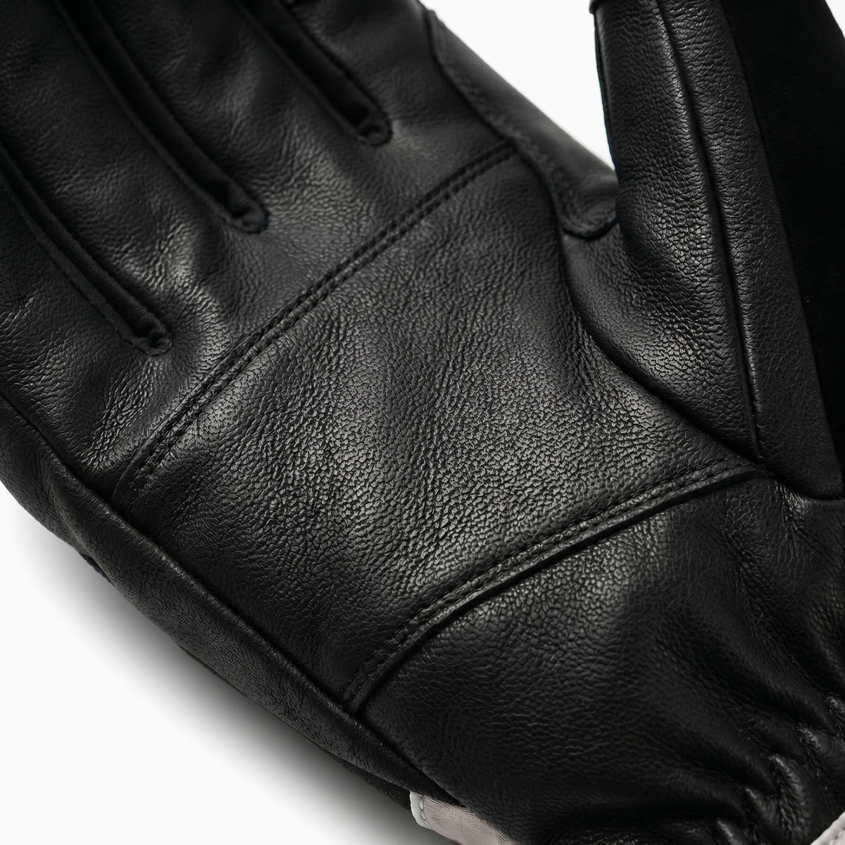 Beheizbare Skihandschuhe 2.0 – Bluetooth-Steuerung & vorgekrümmte Finger